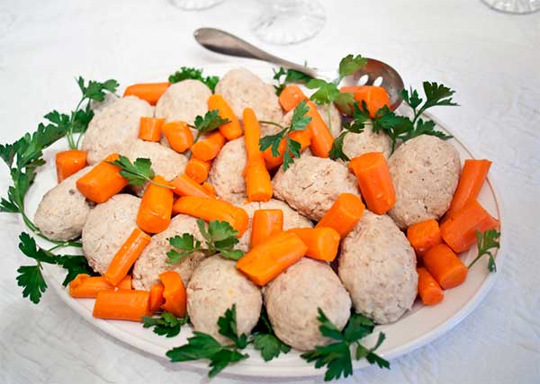 Фрикадельки с морковкой