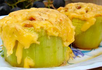 кабачок, запеченный с сыром