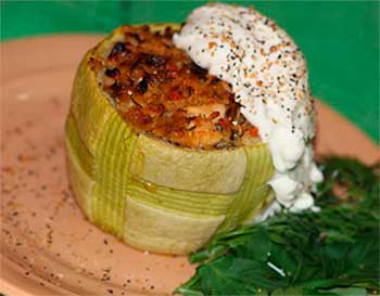 кабачки с грибами и фаршем