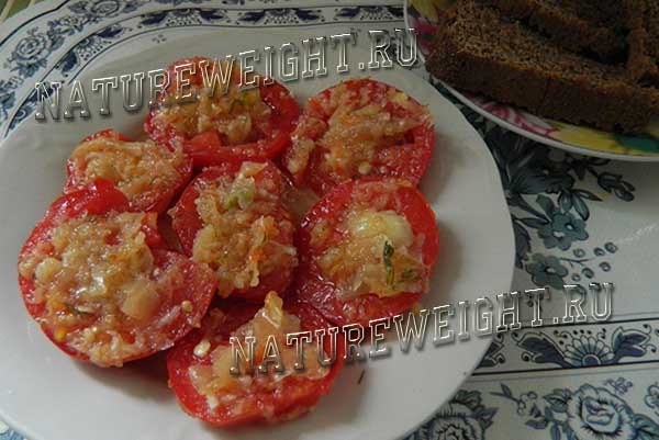 закуска на тарелочке