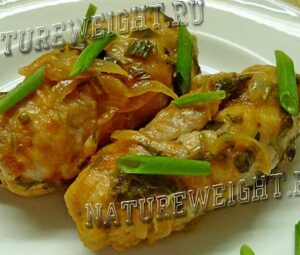Закарпатские цибулячки: мясные рулетики из свинины с луковой начинкой