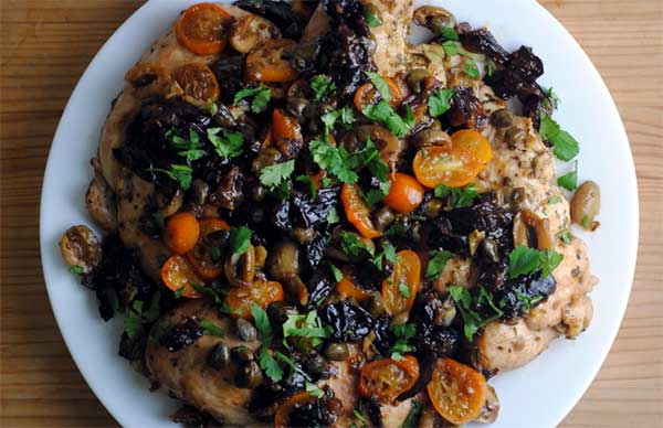 курица, тушеная с овощами и цитрусами